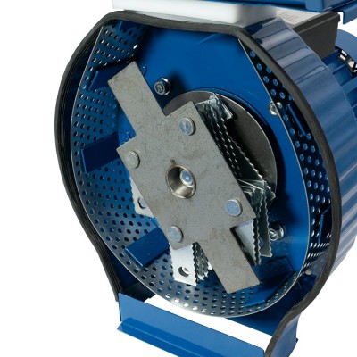 Кормоизмельчитель PROFI-TEC PFC4200 (2700 Вт)