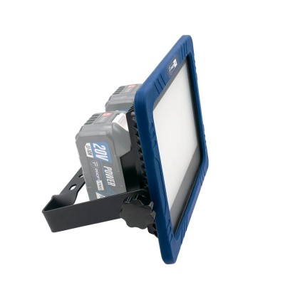 Аккумуляторный гибридный прожектор на штативе PROFI-TEC PT11500G POWERLine (без аккумулятора и зарядного устройства)