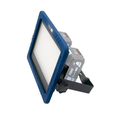 Аккумуляторный гибридный прожектор на штативе PROFI-TEC PT11500G POWERLine (без аккумулятора и зарядного устройства)